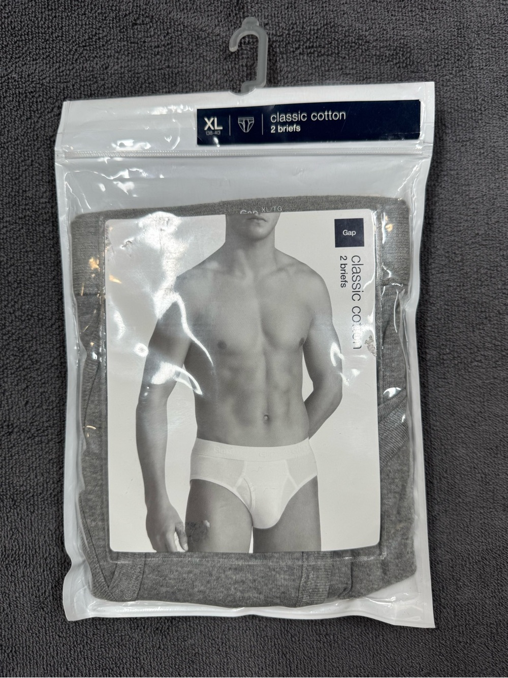 Two pairs men's Gap low rise briefs – Heather Gray